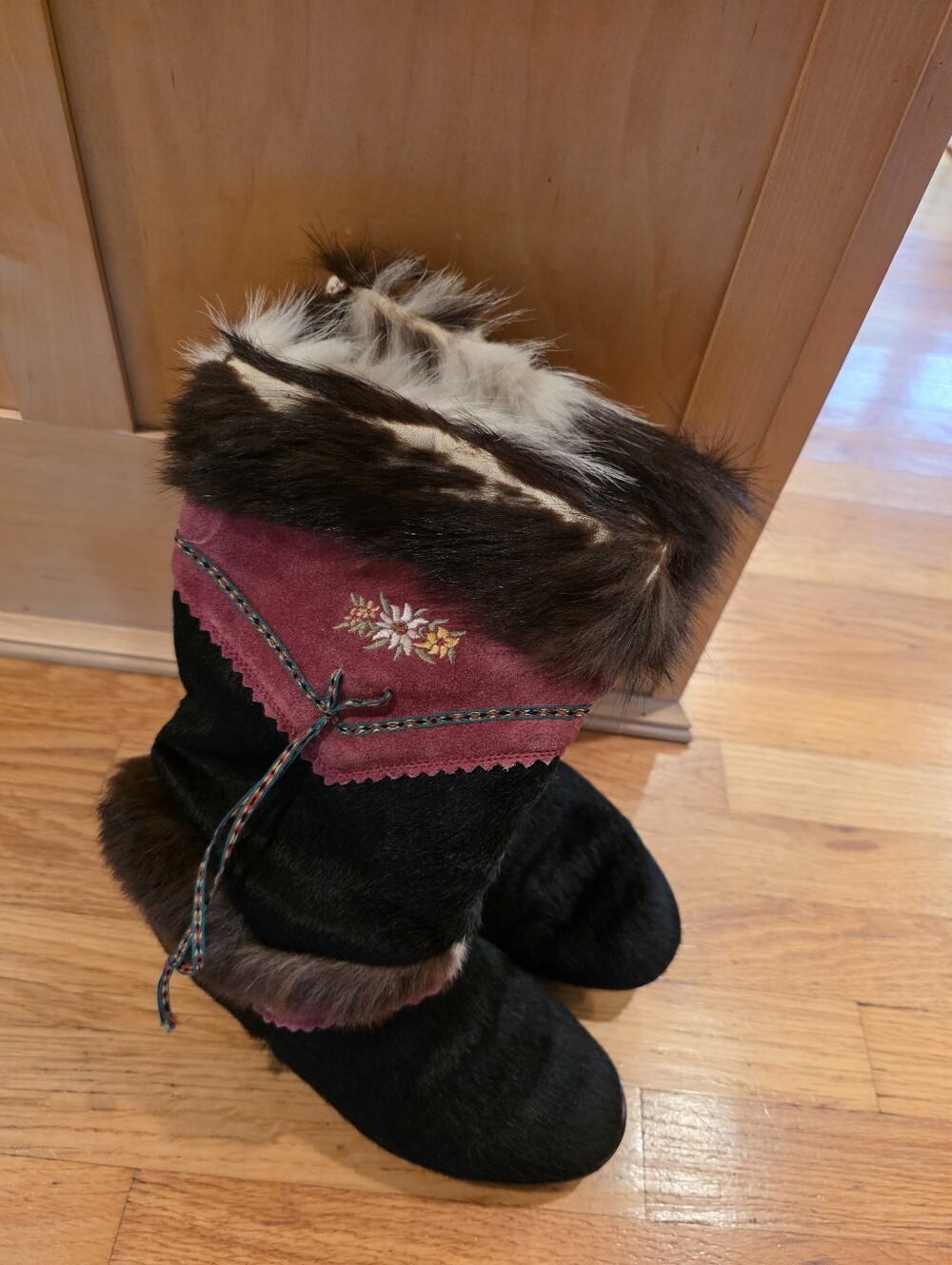 Technica Vintage Fur And Suede Apres Ski Boots